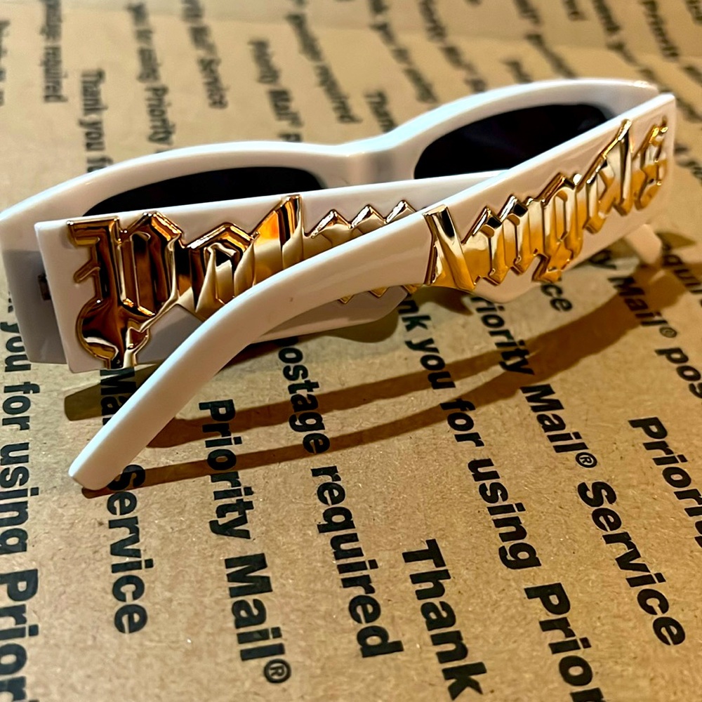 SEND OFFERS! Brand new Palm Angels Sunglasses